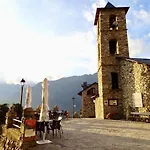 En Con Vistas. Edif Aigualluts * Cerler