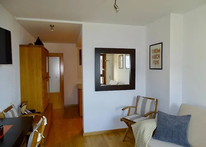 En Con Vistas Edif Aigualluts Lejlighed *